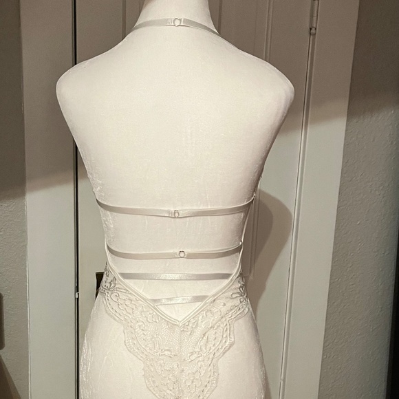 White sexy detailed lace bodysuit ** - Picture 4 of 14